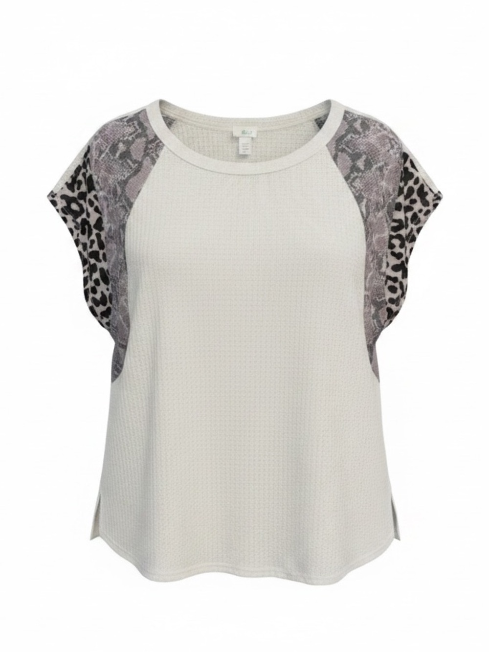 Blue Buttercup cap sleeve blouse. Animal print sleeves. Size L.